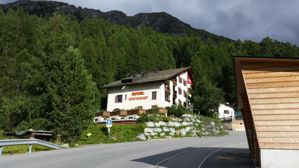 Hotel B&B Susom Surlej Silvaplana Buitenkant foto