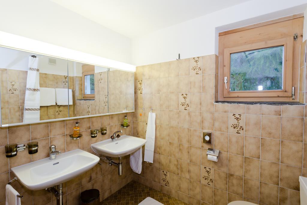 Hotel B&B Susom Surlej Silvaplana Buitenkant foto